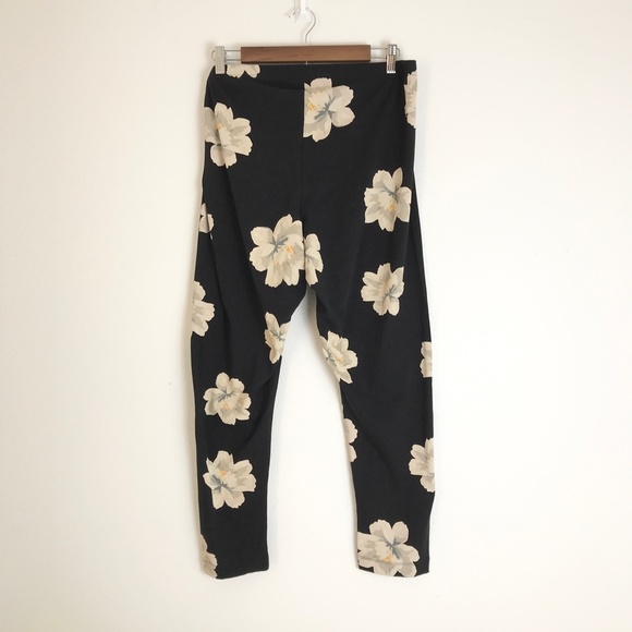Black Legging With Cream Floral Print XXL Old Navy Cotton Spandex Full Length - Picture 11 of 11